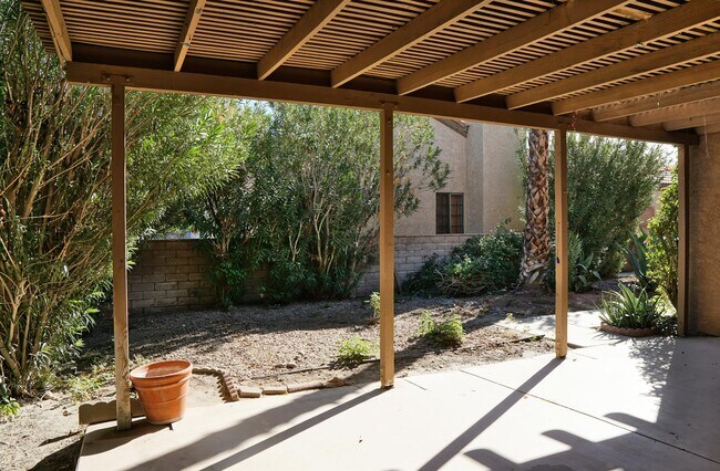 Building Photo - 77818 Calypso Rd