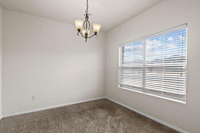 Building Photo - 1314 Cerrillos Ave