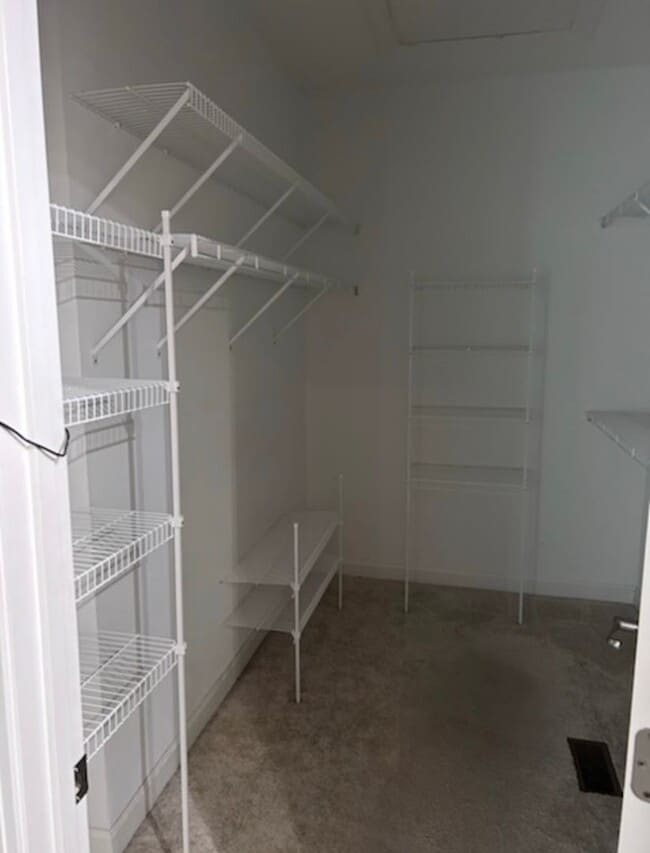 Building Photo - 1313 Provident Creek Ct