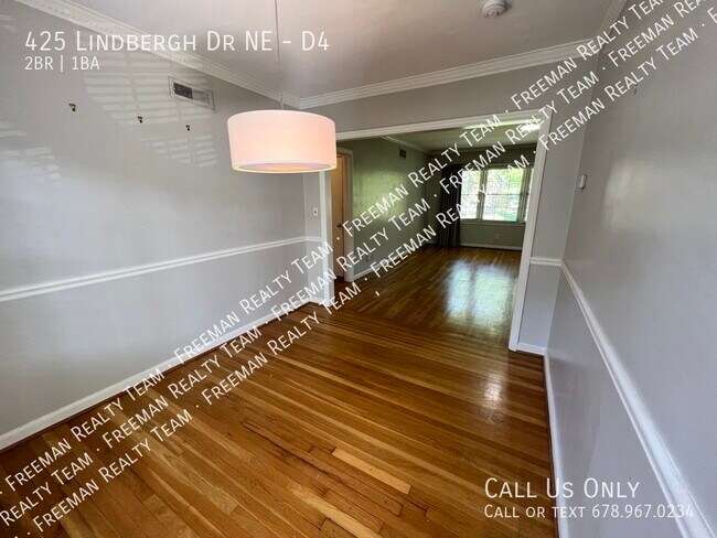 Building Photo - 425 Lindbergh Drive NE