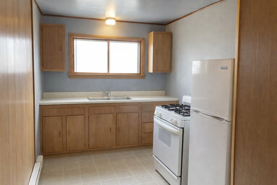 Building Photo - 1478 Van Buren Ave