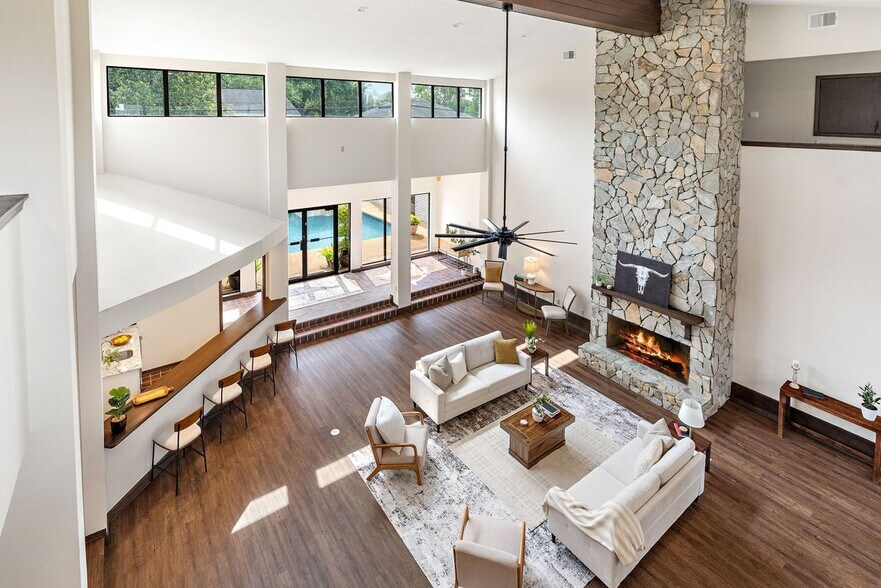 Building Photo - 73 Doescher Dr