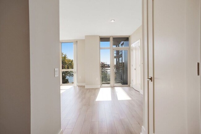 Building Photo - 88 V St SW