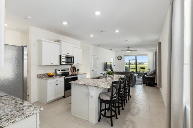 Building Photo - 3 Bedrooms | 2 Bathrooms | 2-Car Garage | Fully Fenced Yard