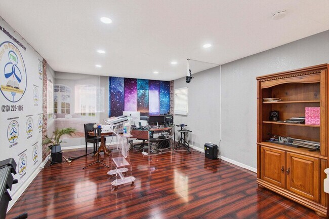 Building Photo - 5057 Sancerre Cir