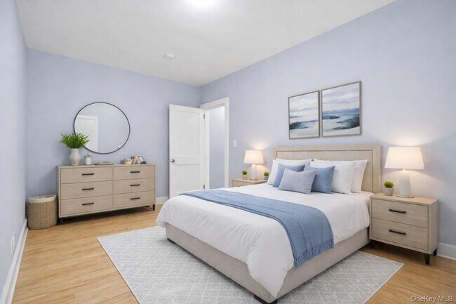 Building Photo - 321 Olivia St