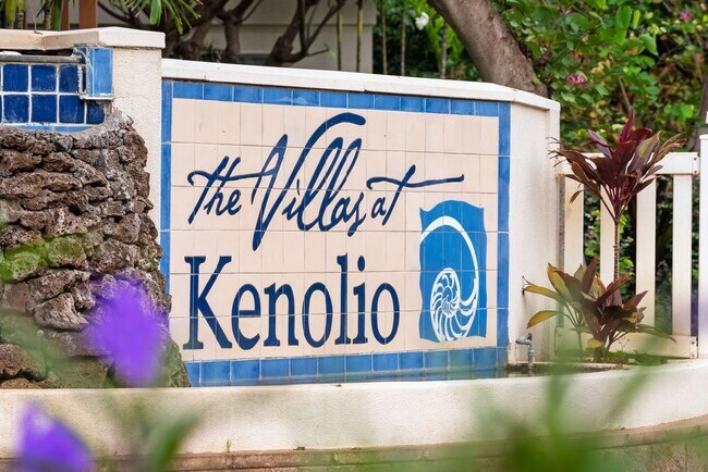 Building Photo - Villas at Kenolio