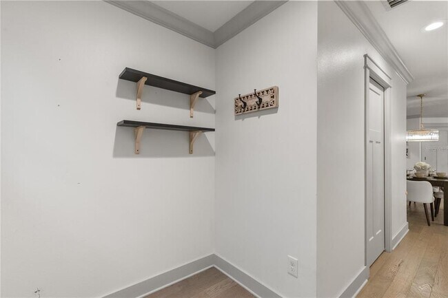 Building Photo - 6109 N 22nd St