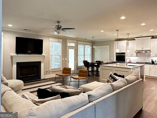 Building Photo - 6247 Allen Ivey Rd