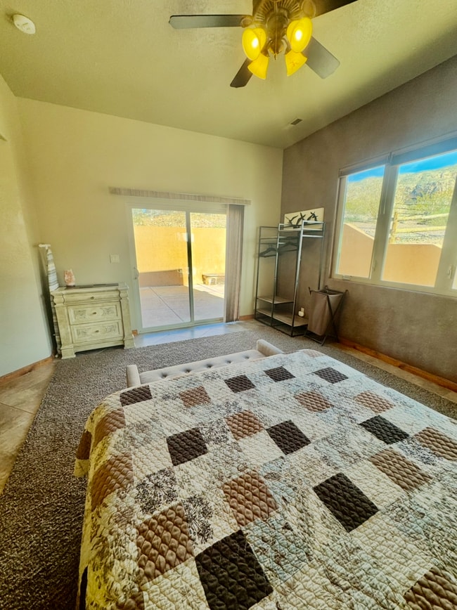 Building Photo - 3369 S 1100 W