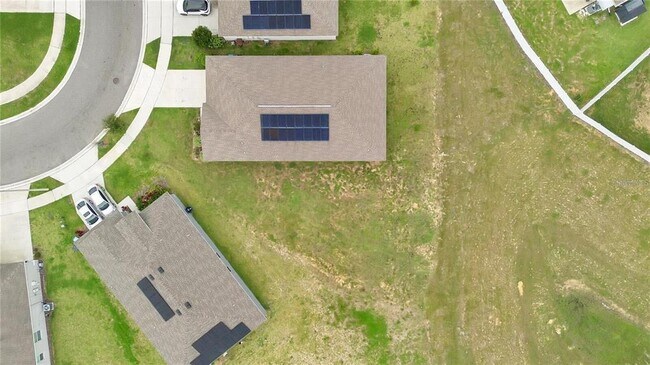 Building Photo - 272 Taft Dr