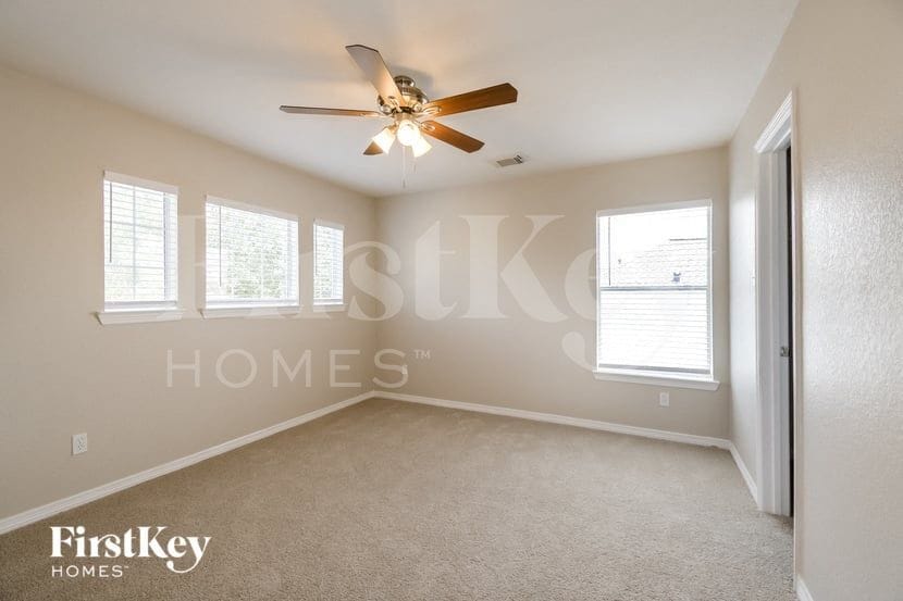Building Photo - 3432 Ivy Arbor Ln