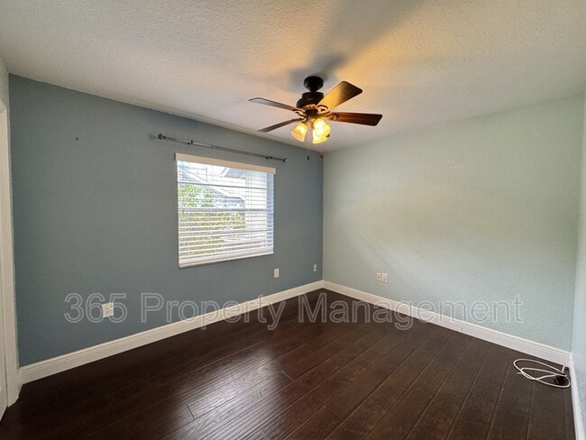Building Photo - 6153 Mountain Way Ave