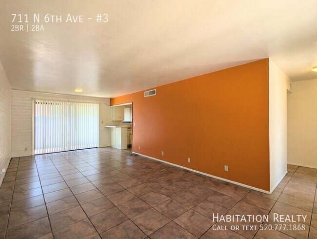 Building Photo - 711 N 6th Ave