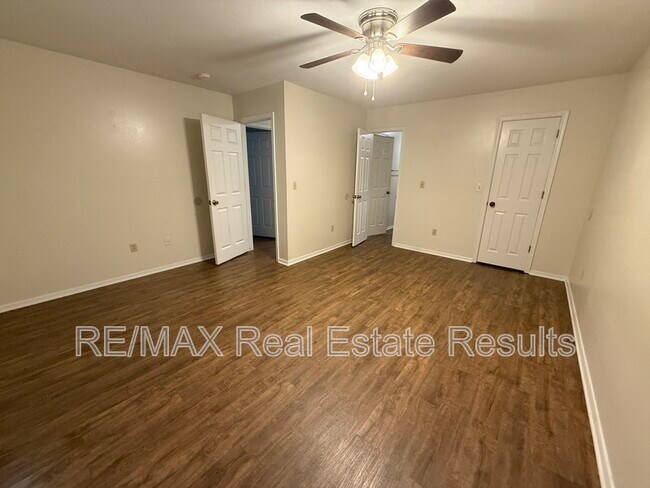 Building Photo - 1206 Whipporwill Ln