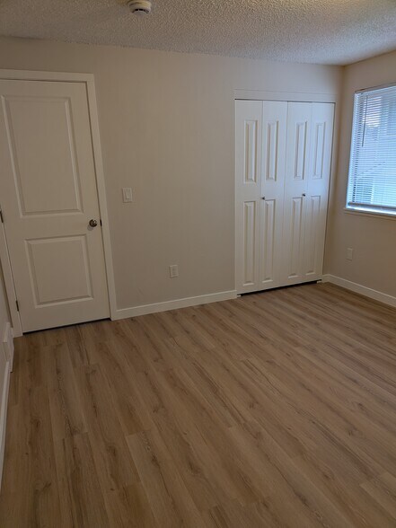 Building Photo - 1408 W Cora Ct