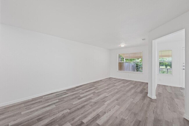 Building Photo - 12925 Marimba Trail