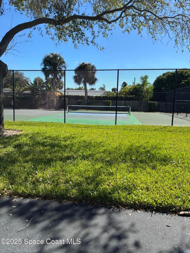 Building Photo - 467 Ibis Ln