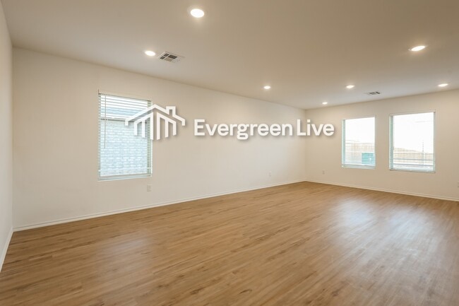 Building Photo - 3720 Palmetto Bluff Dr