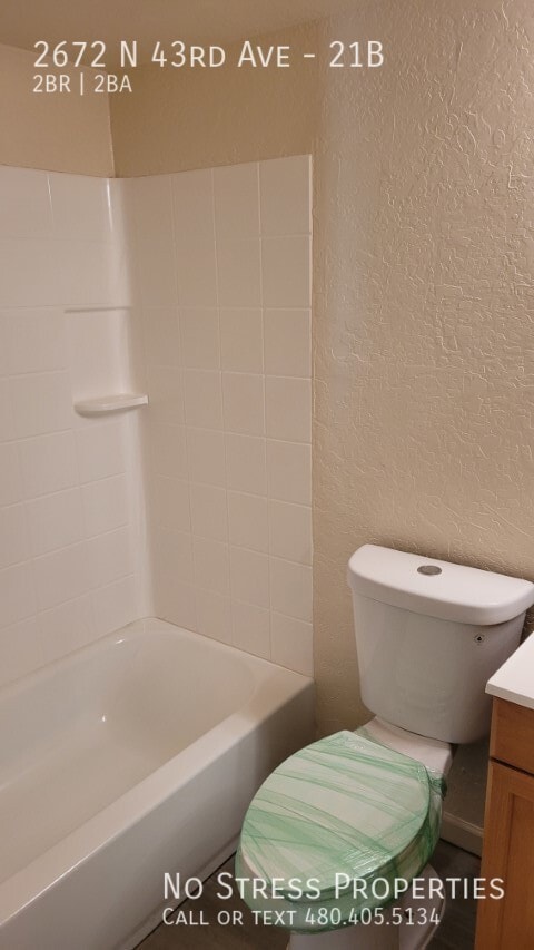 Building Photo - 2672 N 43rd Ave