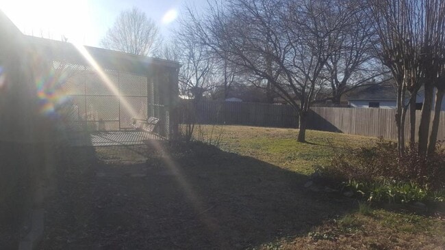 Building Photo - 8072 W Van Hook St