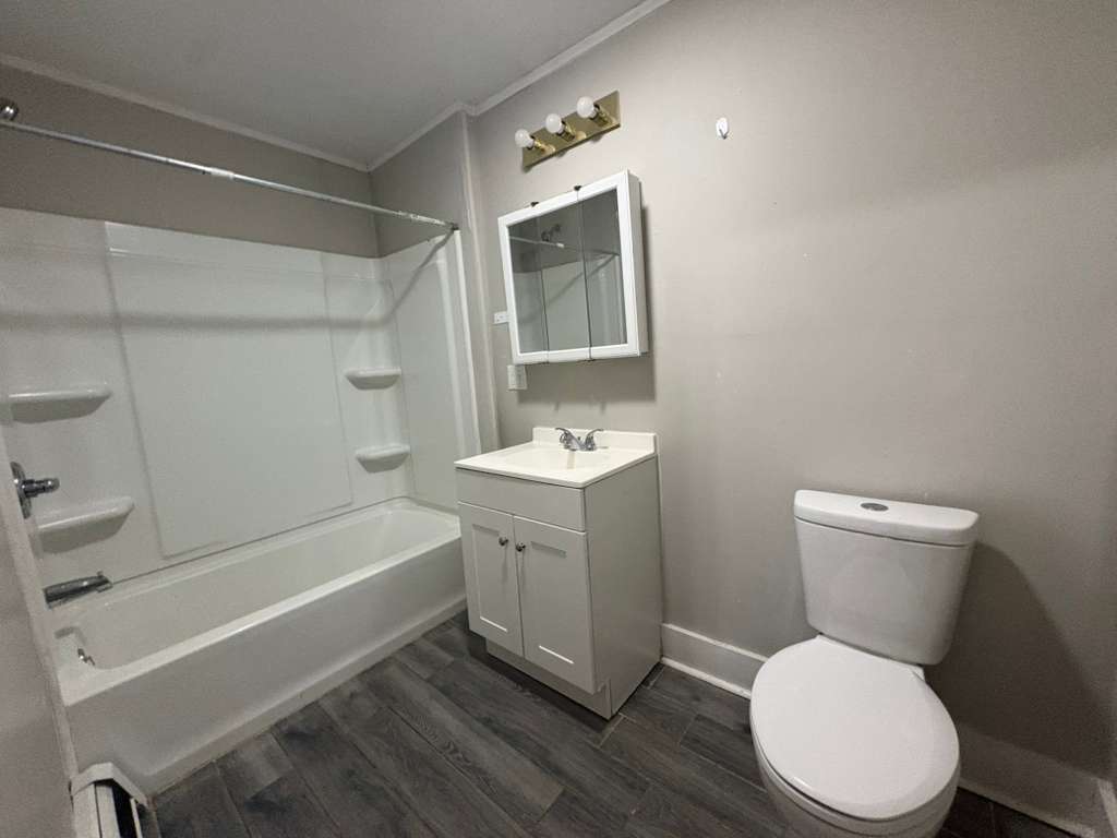 Building Photo - 457 Edgewood Ave