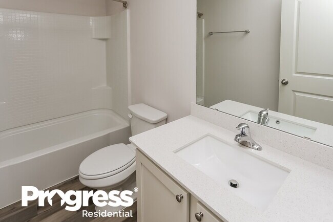 Building Photo - 160 Holster Hollow Rd