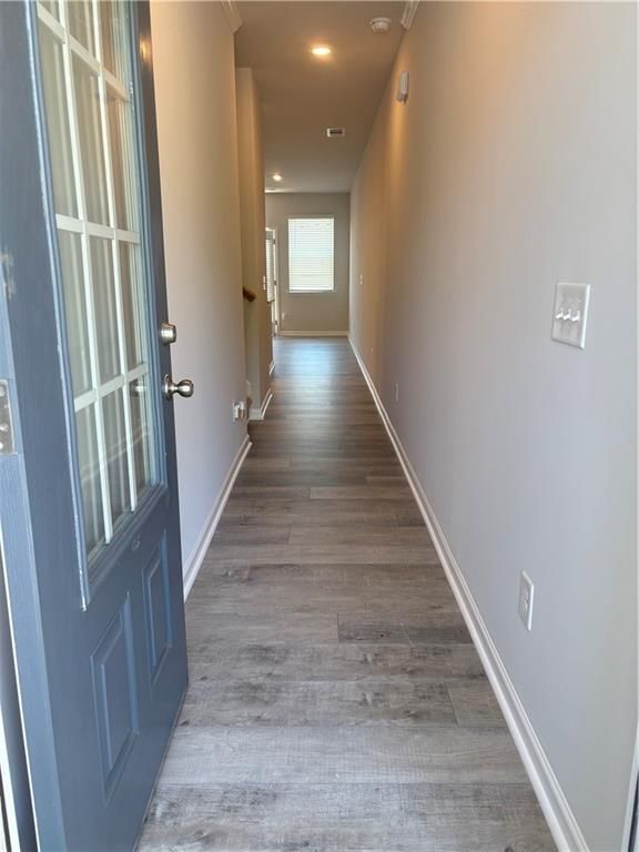 Building Photo - 400 Whitetail Cir