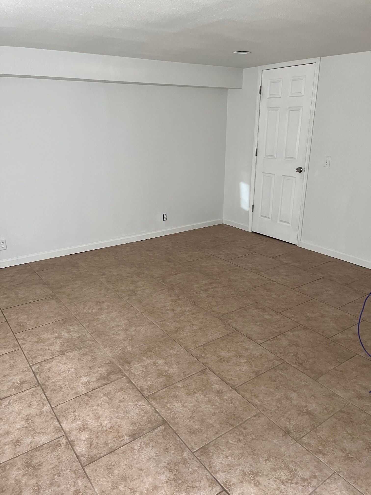 Building Photo - 1405 Worden Ave