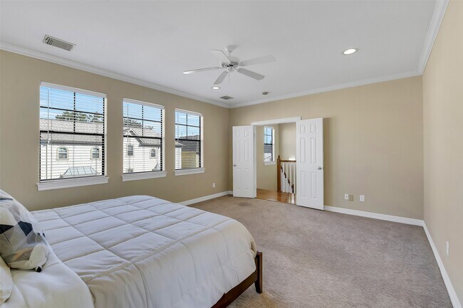 Building Photo - 1429 Utah St