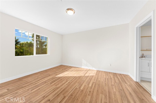 Building Photo - 5639 Huntington Dr