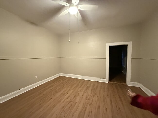 Building Photo - 1001 Curran St NW