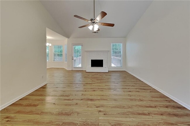 Building Photo - 530 Alcovy Springs Dr SE