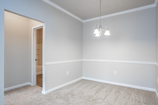Building Photo - 6435 Zebulon Rd