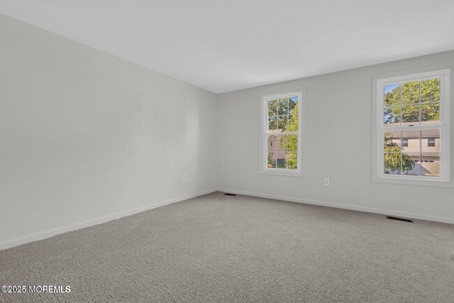 Building Photo - 58 Garden Ave