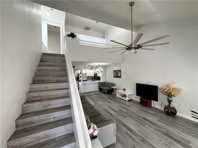 Building Photo - 5503 Orchard Ln