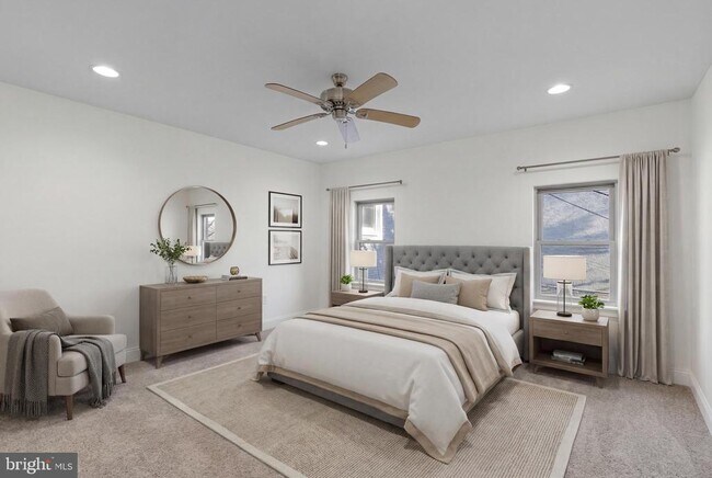 Building Photo - 402 E Fort Ave