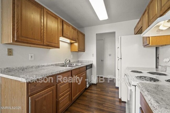 Building Photo - 3948 Clear Acre Ln