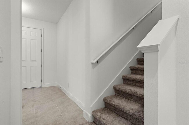 Building Photo - 14613 Erice Ave