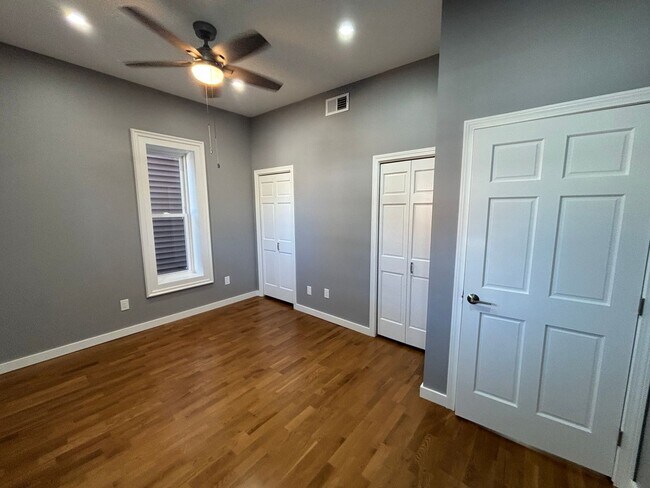 Building Photo - 171 Remsen St