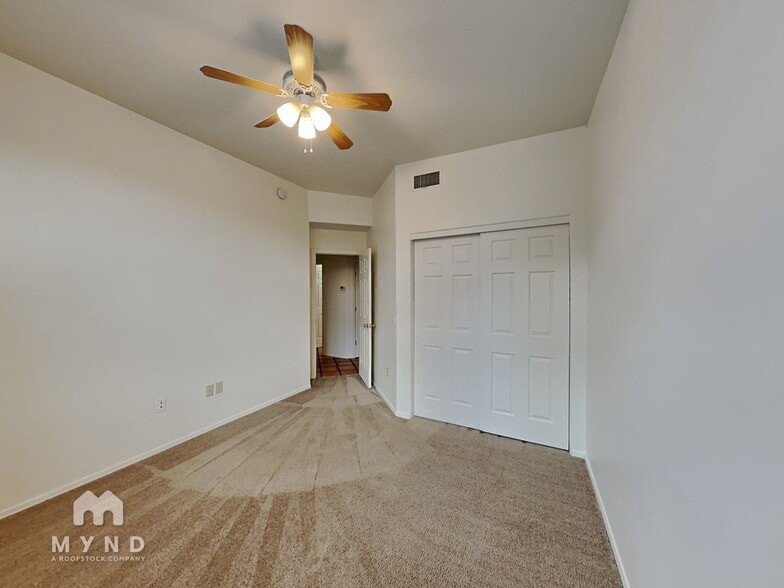 Building Photo - 1293 W Crystalline Way