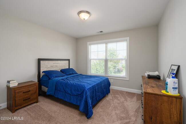 Building Photo - 3754 Oyster Bluff Dr