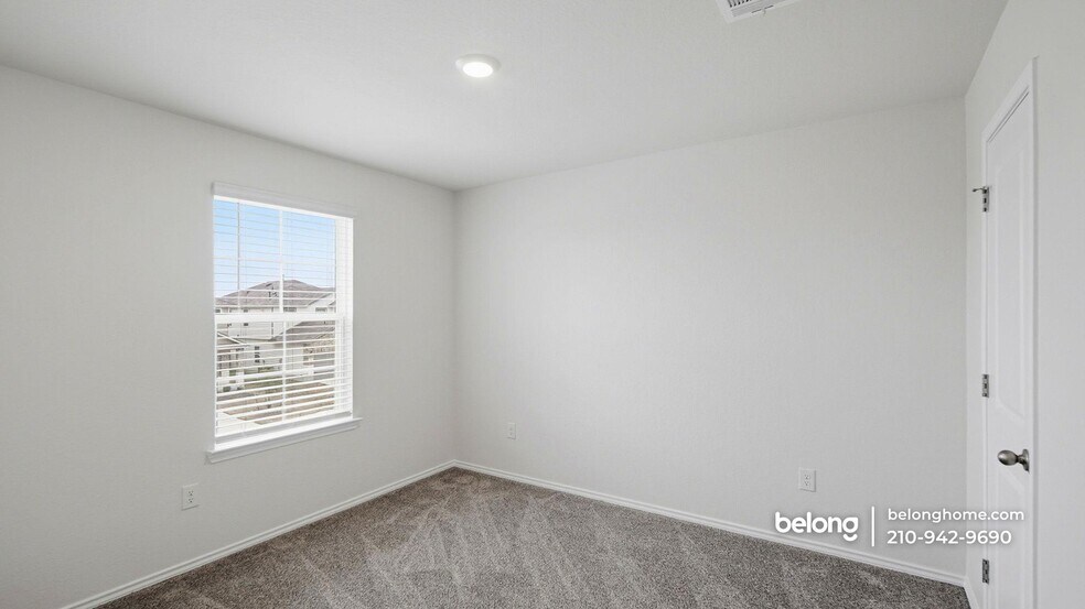 Building Photo - 15619 Garam Trl