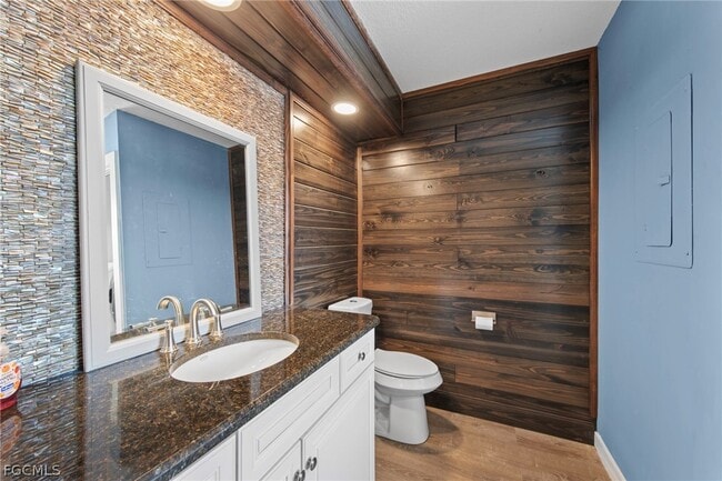 Building Photo - 1535 Trafalgar Ln