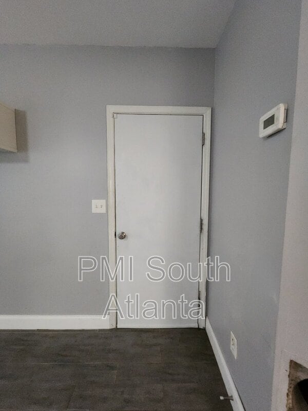 Building Photo - 2085 Winding Crossing Trail