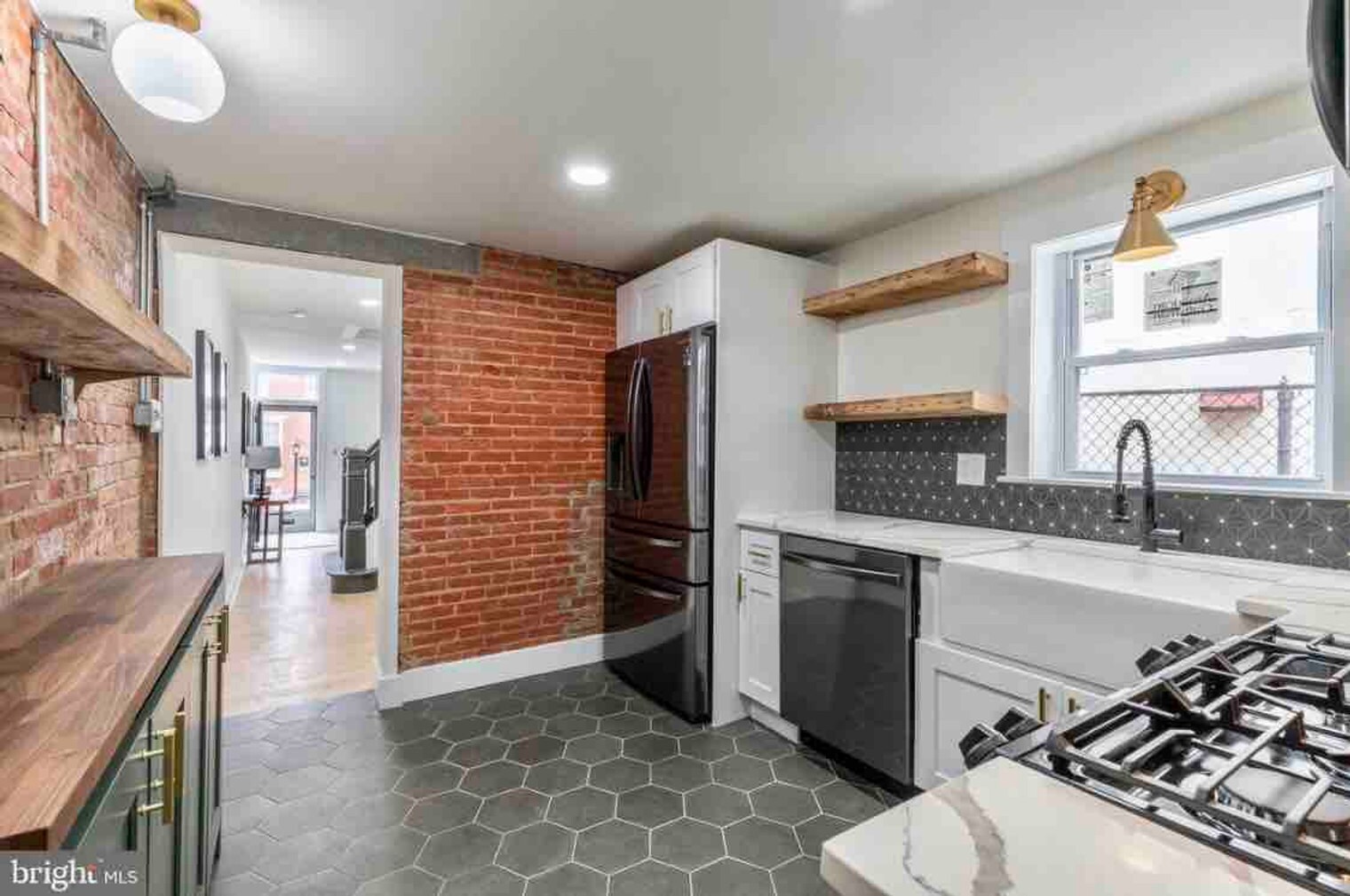 Building Photo - 2229 Ritter St