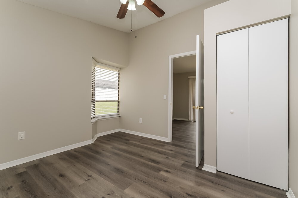 Building Photo - 11171 Heathwood Ave