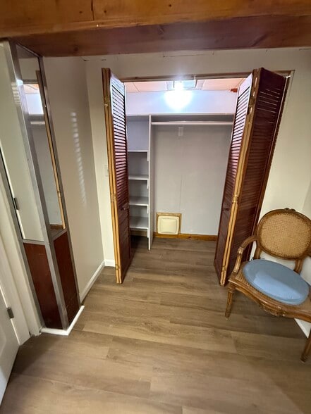 Building Photo - 18 Porter Rd