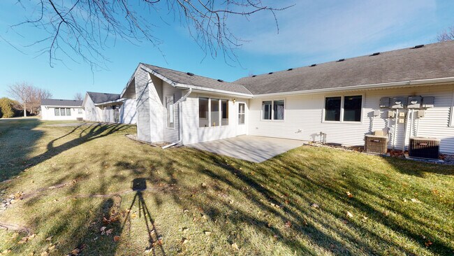 Back Yard - 2504 10th St SW