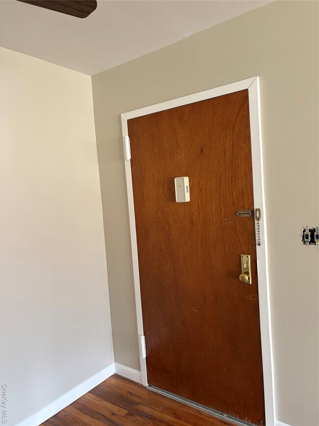 Building Photo - 810 Blooming Grove Turnpike